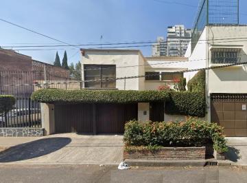 Casa de 4 habitaciones, Benito Juárez · ¡Hermosa Casa con 361 m² de Superficie de Terreno y 4 Dorm. en Venta en Letrán Valle!