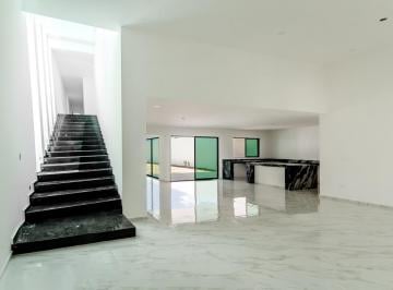 Casa · 454m² · 4 Recámaras · 4 Estacionamientos · Casa en Venta en Dzityá | Amplio Terreno | Piscina | 4 Recámaras