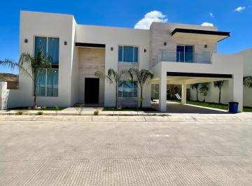 Casa · 480m² · 2 Estacionamientos · Casa Venta en La Coruña Ezcaray de Hermosillo, Sonora