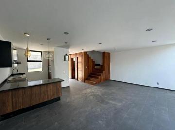 Casa en condominio de 3 habitaciones, Zapopan · Casa en Renta en Capital Norte
