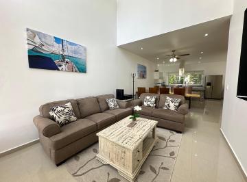 Casa de 4 habitaciones, Solidaridad · Hermosa Casa Familiar Amueblada | Residencial Selvamar