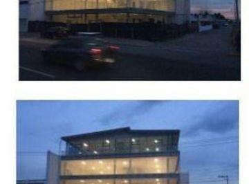 Oficina · 600m² · 4 Estacionamientos · Renta Edificio Alfredo del Mazo Toluca Isidro Fabe