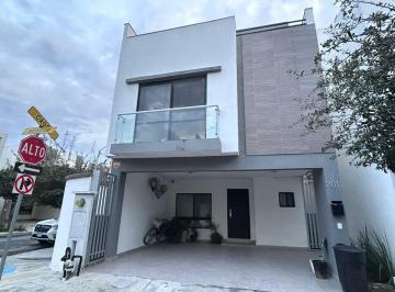 Casa · 3 Recámaras · Casa en Renta Amueblada en Katavia Rinconada Colonial Apodaca