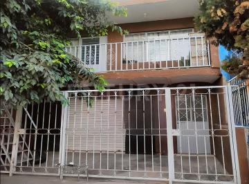 Casa · 222m² · 6 Recámaras · Casa en Venta con Usos de Suelo, Las Bóvedas, Zapopan, Jalisco