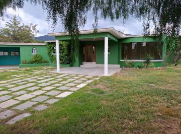 Casa de 3 habitaciones, Mineral de la Reforma · Casa en Venta por Campestre Villas del Alamo Sobre Av Universidad 2,000 m² de Terreno