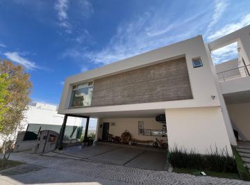 Casa de 3 habitaciones, San Luis Potosí · Residencia de Lujo en Sierra Azul $14.9 Mdp