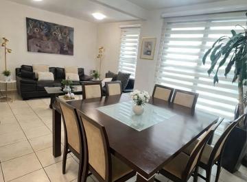 Casa de 3 habitaciones, Benito Juárez · Exclusividad y Confort: Casa en Condominio de Solo 3 Unidades – Benito Juárez