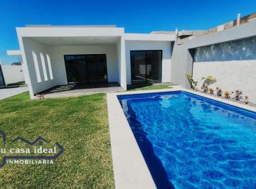 Casa de 3 habitaciones, Ayala · Excelente Casa en Venta Ubicada en Frac Paraiso Tlahuica