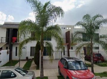 Casa de 3 habitaciones, León · Hermosa Casa en Fraccionamiento en León de Los Aldama Gto.
