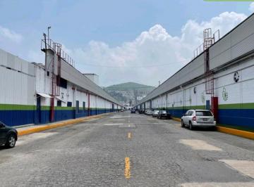 Bodega comercial , Tlalnepantla de Baz · Bodega en Renta con Entrada Para Trailer