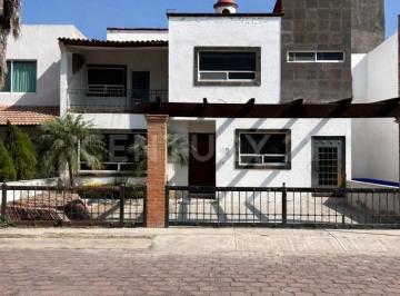 Casa · 237m² · 5 Recámaras · Casas en Venta Residencial Campestre San Juan, San Juan del Río, Querétaro.