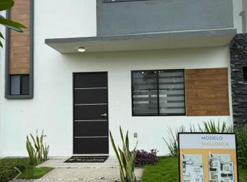 Casa · 2 Recámaras · 1 Estacionamiento · Casa - Fraccionamiento La Querencia Residencial