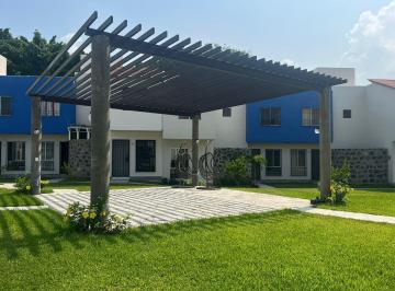 Casa en condominio · 57m² · 2 Recámaras · 1 Estacionamiento · Casa en Venta en Condominio con Alberca, Emiliano Zapata Moreloscasa en Condominio en