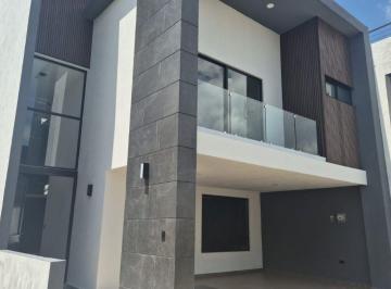 Casa de 4 habitaciones, Ocoyucan · Casa en Venta en Parque Oaxaca en Lomas de Angelopolis