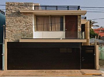 Casa de 3 habitaciones, Coatzacoalcos · Ps. Hermosa Casa en Venta, Av Lazaro Cardenas, Maria de La Piedad, Coatzacoalcos Ver