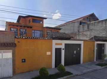 Casa de 3 habitaciones, San Cristóbal de las Casas · Bonita Casa Familiar en Chiapas, Excelente Ubicacion y Espacios.