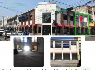 Local comercial · 180m² · Local en Zona Centro