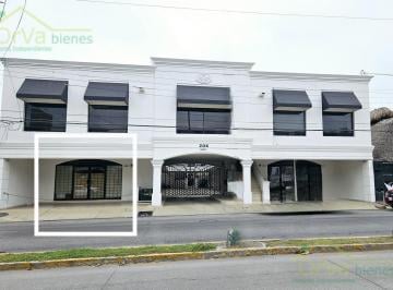 Local comercial · 103m² · Local en en Planta Baja Sobre Av Jalisco