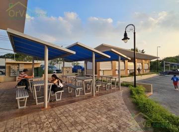 Local comercial · 12m² · Local en Plaza Comercial de Walmart Aeropuerto