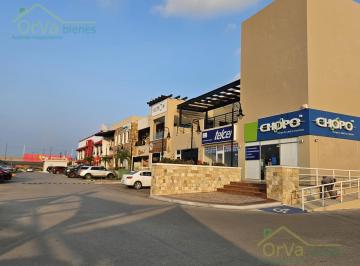 Local comercial · 80m² · Local en Plaza Comercial