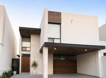 Casa de 3 habitaciones, Arteaga · Casa en Renta en Fraccionamiento Privado Zona Saltillo