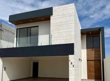 Casa de 3 habitaciones, Saltillo · Casa en Venta en Fraccionamiento Monte Sabino Al Norte de Saltillo