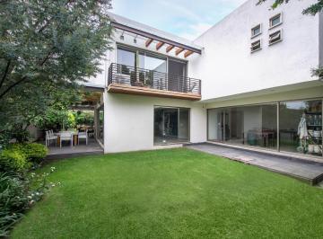 WhatsApp Image 2026-01-14 at 1.18.25 PM (12).jpeg · Residencia de Lujo, Privacidad y Arquitectura Moderna.