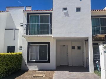 Fachada Princiapal · Casa en Renta en Residencial Bugambilias, San Luis Potosí