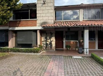 Casa · 179m² · 4 Recámaras · 3 Estacionamientos · Casa en Venta en Metepec