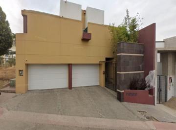 Casa de 6 habitaciones, Tijuana · Casa en Venta Ubicada en Hacienda Agua Caliente Tijuana