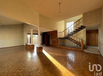 Casa · 510m² · 3 Recámaras · 3 Estacionamientos · Casa en Venta Al Norte de Aguascalientes - Campestre IV Sección