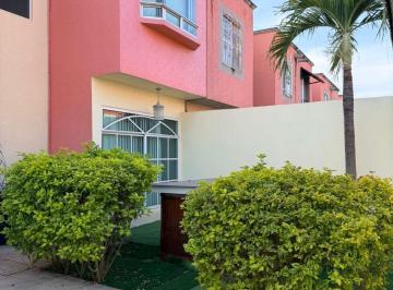 Casa de 3 habitaciones, Emiliano Zapata · Casa con 100 m² Superficie de Terreno y 3 Recámaras en Venta, Paseos del Río