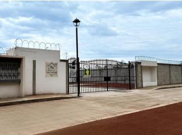 Casa · 50m² · 2 Recámaras · 1 Estacionamiento · Casa de un Nivel en Fraccionamiento Cedros, Zumpango, Estado de México