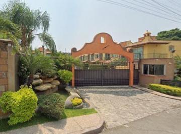 Casa en condominio · 145m² · 4 Recámaras · 2 Estacionamientos · Casa en Villas del Sol Xochitepec Morelos!