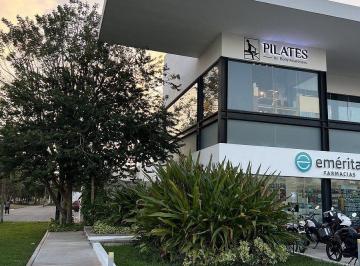 Local comercial , Conkal · Local Comercial en Plaza Fora en Conkal