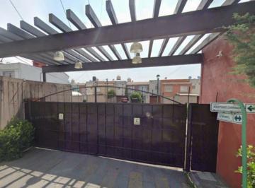 Casa de 2 habitaciones, Atizapán · Casa en Venta en Conjunto Habitacional Sta Cruz. Atizapán de Zaragoza
