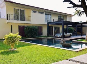 Casa · 829m² · 7 Recámaras · 6 Estacionamientos · Magnifica Residencia en Venta en Las Fuentes, Zapopan, Jalisco.