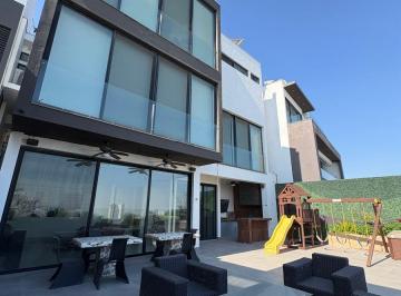 Casa de 4 habitaciones, Monterrey · Residencia de Lujo!