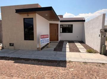 Casa de 3 habitaciones, Tequisquiapan · Venta de Casa Nueva en Fraccionamiento Privado en Tequisquiapan