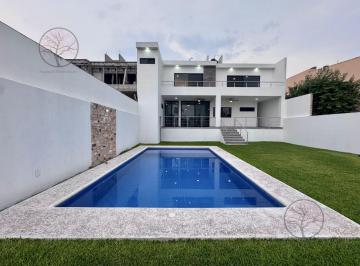 Casa · 313m² · 4 Recámaras · 2 Estacionamientos · Casa en Preventa Burgos de Cuernavaca
