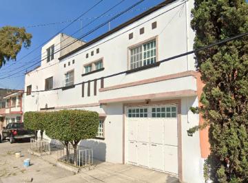 Casa de 4 habitaciones, Gustavo A. Madero · ¡Hermosa Propiedad con 250 m² Superficie de Terreno en Remate Bancario, en La Gustavo A. Madero!