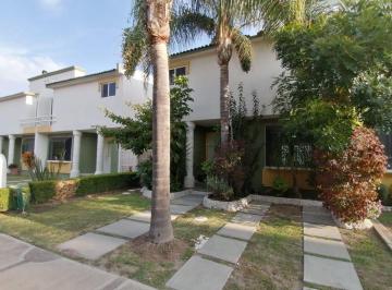 Casa de 3 habitaciones, Celaya · Casa en Venta en Campestre Celaya