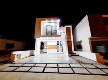Casa · 3 Recámaras · 2 Estacionamientos · Casa en Renta en Soles Parque Residencial Cerritos Resort