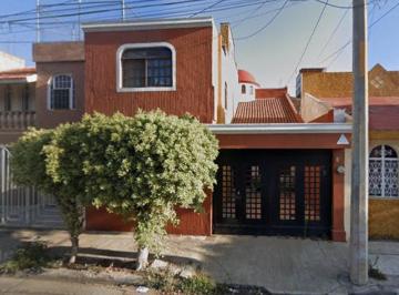 Casa de 3 habitaciones, Zamora · Hermosa Casa en Zamora a Solo 8 Min del Centro, Excelente Plusvalia