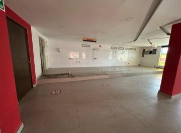 Local comercial · 400m² · 10 Estacionamientos · Renta de Local Monterrey
