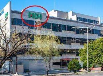 Oficina · 740m² · 30 Estacionamientos · Oficina en Renta