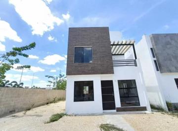 Casa en condominio · 150m² · 3 Recámaras · 2 Estacionamientos · Casas en Venta en Merida Yucatan