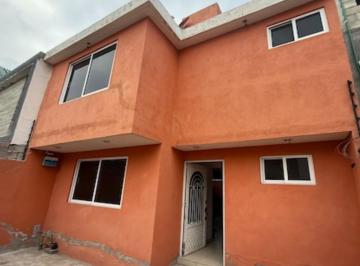 Casa de 3 habitaciones, Toluca · Casa de Tres Recamaras en Ocho Cedros, Toluca