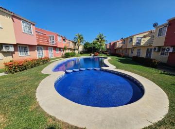 Casa de 3 habitaciones, Acapulco de Juárez · Fracc. Las Garzas Casa Grande 3 Rec. 2.5 Baños, Estacionamiento, Alberca, Parque y Cancha de Futbol