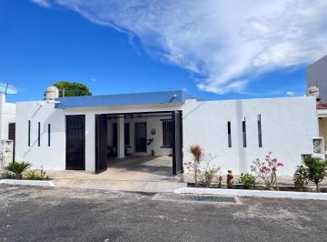 Casa · 186m² · 3 Recámaras · Casa - Ciudad Caucel
